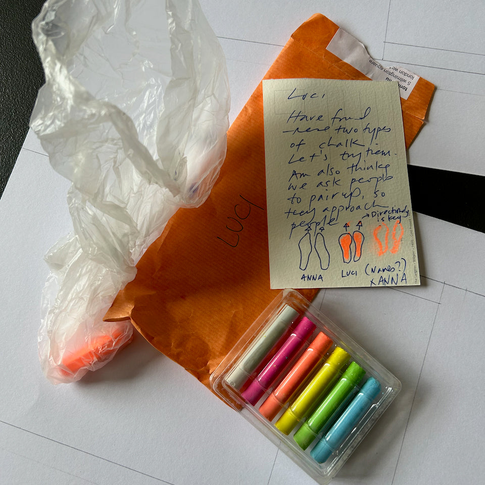 Workshop: EXMOUTH MARKET HANDS TO FEET: DRAWING TO SOCIALLY UN-DISTANCE STRANGERS with Anna Liu - 10 October