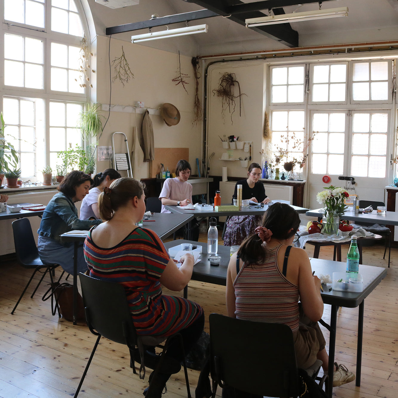 Workshop: SKETCHBOOKS with Molly Martin - 1 February 2024